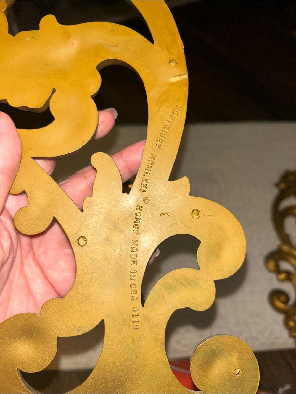 MCM vintage Home Interiors Gold Wall Sconces - Decorative Home Wall Decor (Pair) - Picture 5 of 5